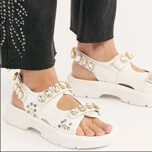 Free people white MIRAMAR RHINESTONE SPORT SANDAL sz 8 us 38 eu